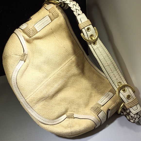 Little coach bag! Light antiquing on exterior! - Picture 4 of 5